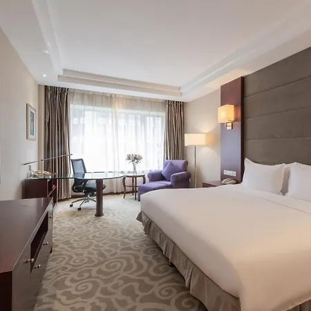 Crowne Plaza Shanghai By Ihg Exterior photo