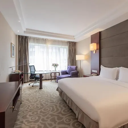 Crowne Plaza Shanghai By Ihg Exterior photo