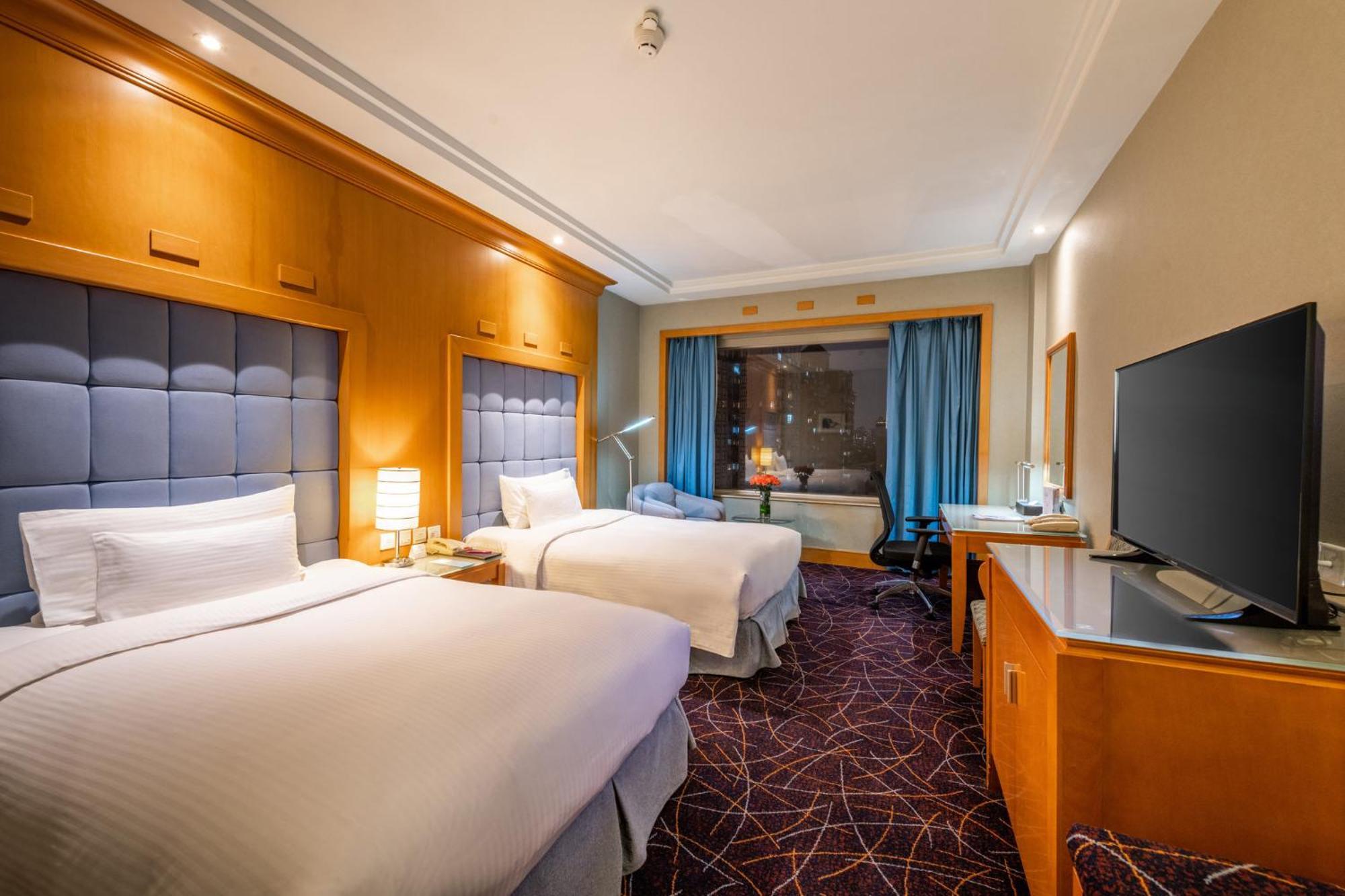 Hotel Crowne Plaza By Ihg 5*